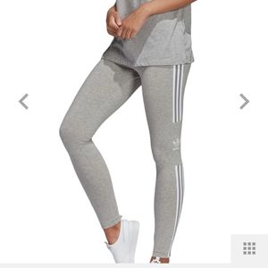 Adidas trefoil legging